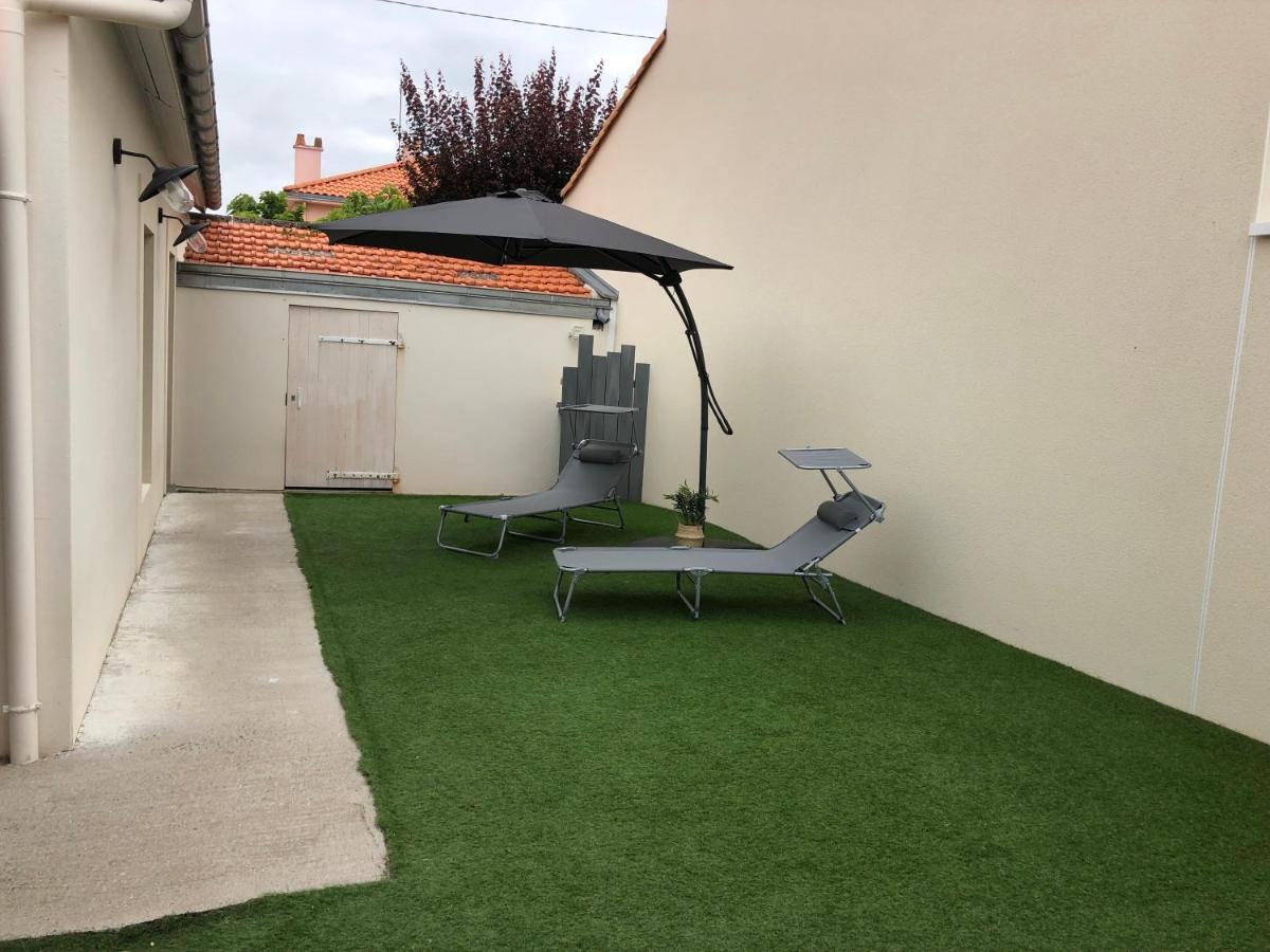 Maison moderne avec jardin à 750m de la mer Pornic Esterno foto